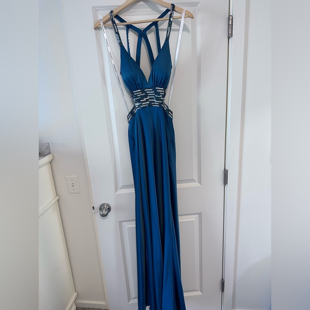 David’s Bridal Prom Dress